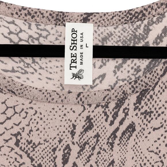 TRE Shop Snake Print Short Sleeve Tee Size Small | Lightweight Animal Print Top - Picture 2 of 2
